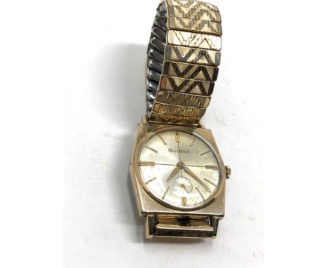 Vintage Bulova gents wristwatch the watch is ticking but no warranty given 