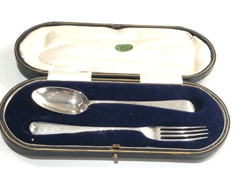 Victorian silver Christening spoon &amp; fork in fitted box London  silver hallmarks spoon measures 15.5cm long 