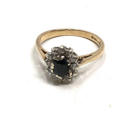 9ct gold sapphire &amp; diamond  ring (2.6g) 