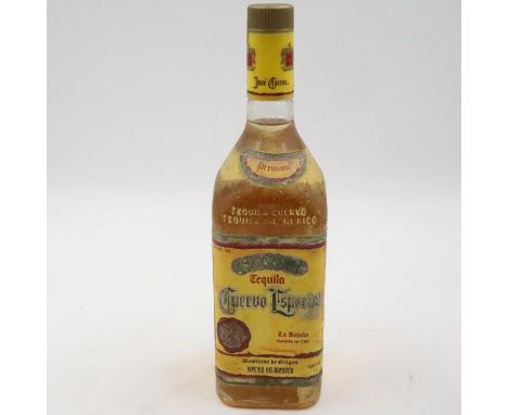 1litre bottle of Mexican tequila. UK P&amp;P Group 2 (£20+VAT for the first lot and £4+VAT for subsequent lots) 