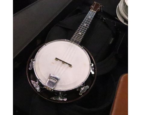 John Grey &amp; Sons Banjolele with a modern Tiger case. UK P&amp;P Group 3 (£30+VAT for the first lot and £8+VAT for subsequ