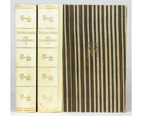 Thomas Mann. Der Zauberberg. 100. Auflage. Erster [und] Zweiter Band. Berlin, S. Fischer 1928. Mit einem Thomas Mann-Porträt 