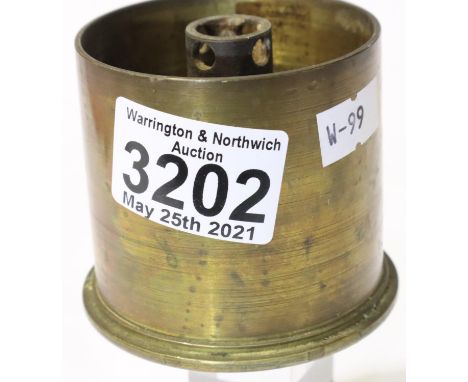 1952 dated brass shell case. P&amp;P Group 1 (£14+VAT for the first lot and £1+VAT for subsequent lots) 
