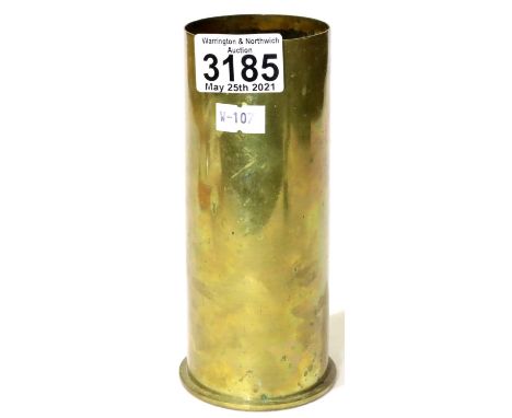 1962 dated brass shell case. P&amp;P Group 1 (£14+VAT for the first lot and £1+VAT for subsequent lots) 
