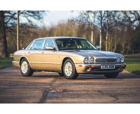 A gentleman’s express, just 18,000 miles and in simply splendid condition.Highest-spec Sovereign model with only 18,093 miles