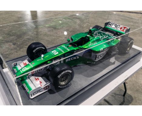  One of only seven examples ever to be produced by Aspect Model Making, the UK’s pre-eminent model maker to F1, now known as 