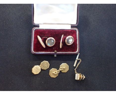 A PAIR OF 18ct GOLD OCTAGONAL CUFFLINKS(engraved) a pair of gold-plated cufflinks and a tie clip