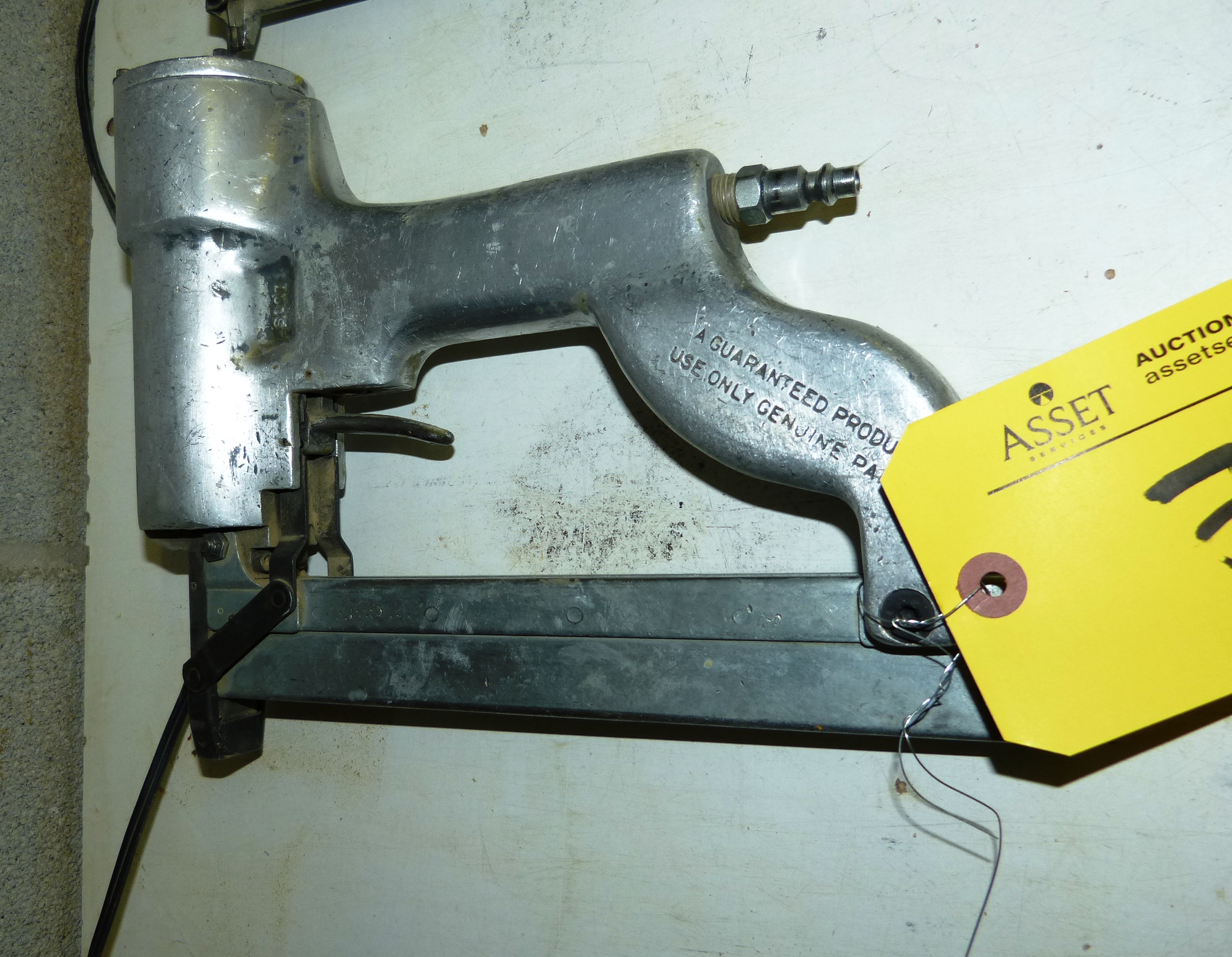 Senco Model K Staple Gun, Up to 1 1/4'' Length