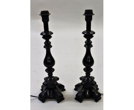 Four matching modern black resin table lamp bases in Dutch style, 21ins high (lacking shades) 