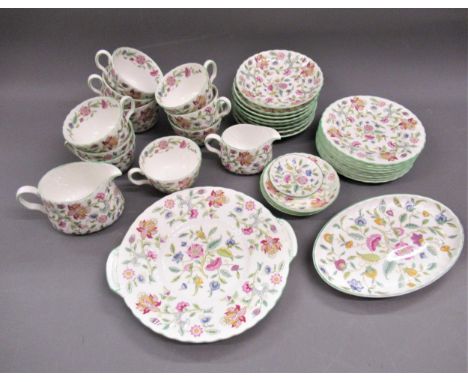 Small quantity of Minton Haddon Hall tea and coffee ware 