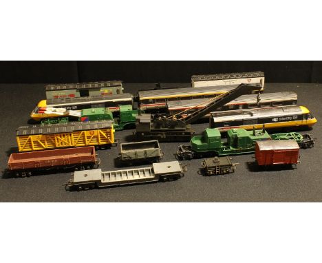 Toys, Trains - OO Gauge including Lima Inter-City 125; other models including Tri-ang, Hornby Dublo etc, all unboxed 