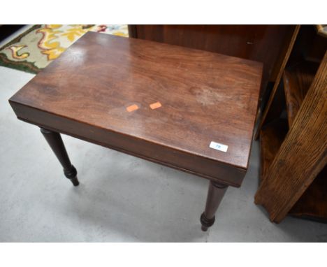 A Victorian mahogany rectangular commode/bidet/baby bath, on turned legs makes a nice occasional table, approx width 60cm