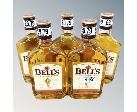 Five x Bell's Blended Scotch Whisky, each bottle 35 cl.  (5)