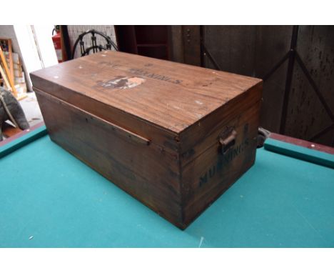 An oak metal lined trunk with S HWC Munnings stencilled to top and side 91x45x37 cm