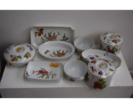 A quantity of china including Royal Worcester 'Pershore', 'Evesham' and Astley 