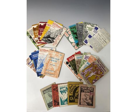 'Shire Discovering Series'. Twenty-three booklets, mostly fine; With five 'Dichfield's Litlle Wonder Books', and some others.