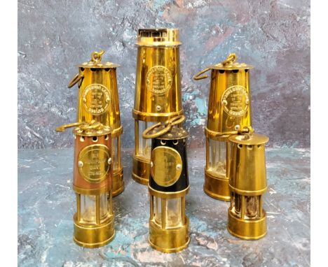 An Eccles The Protector Lamp and Lighting Co Ltd miniature miner's lamp;&nbsp; others, various sizes (6) 