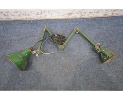 A VINTAGE GREEN ENAMEL E.D.L FOUR ARM ANGLE POISE MACHINISTS LAMP (condition report: some rust, wear and usage, cable in need