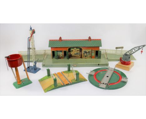 6 Hornby O Gauge Accessories. Hornby Series - 'Windsor' Railway Station. Example with 1920's style car, opening doors and fix