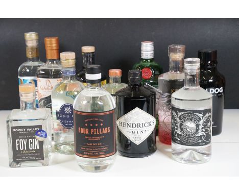 Alcohol - Collection of 12 70cl bottles of gin to include Hendrick's Gin, Tanqueray London Dry Gin, Tosh Gin Moravian Dry Gin