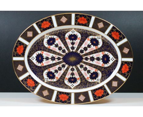 Royal Crown Derby Imari pattern oval platter, no. 1128. Measures 41cm wide.