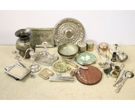 Collection of mixed metalware to include brass ashtray with deer in foliage decoration, Art Nouveau crumb tray, silver plate 