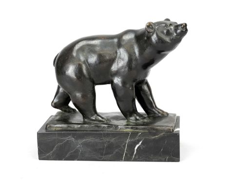 Edmund Otto Eichwald (1888-1959), Bär, dunkelbraun patinierte Bronze auf Marmorsockel, im Stand sign., min. ber., H. 20 cm