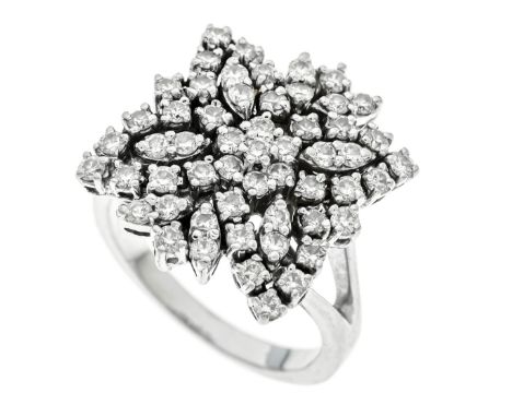 Brillant-Ring WG 750/000 mit 65 Brillanten, zus. 1,0 ct l.get.W-W/SI-PI1, RG 52, 8,8 g