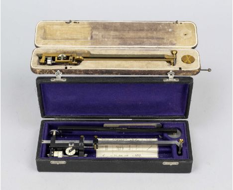 2 Planimeter, um 1900, Messing. Instrumente zum Messen von Flächen auf Landkarten, 1 x gemarkt ''Gebr. Wichmann Berlin'', je 