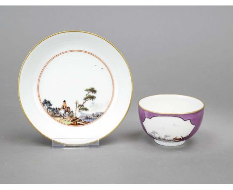 Koppchen mit UT,  Meissen, um 1740-50, Koppchen mit beidseitig passig geschweifte Reserven mit polychromen Kauffahrteiszenen,