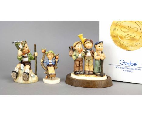 Konvolut aus 3 Hummelfiguren, Goebel, darunter: Auf Wanderschaft, Trio Collection, 1995, sign., polychrom bemalt, Modellnr. 7