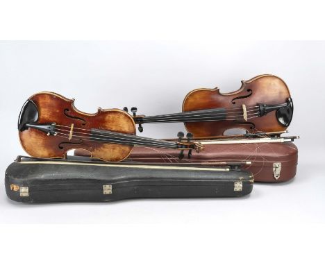 2 Streichinstrumente mit Koffer: 1 x Bratsche mit Etikett bez. ''Antonius Stradivarius Cremonensis fecibat Anno 1721'', L. Ko