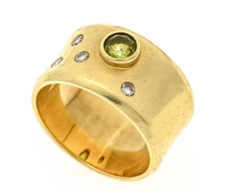 Peridot-Brillant-Ring GG 750/000 mit einem rund fac. Peridot 4,5 mm und 4 Brillanten, zus. 0,12 ct W/SI, RG 60, 16,3 g