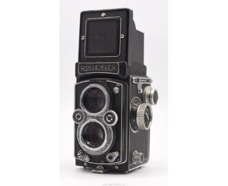 A Circa 1954-56 Franke & Heidecke Braunschweig Rolleiflex 3.5B Twin Lens Reflex Camera having a Carl Zeiss Tessar 75mm f/3.5 
