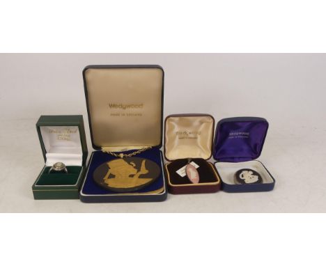 Four Boxed Items of Weedgwood Jewellery to include Black &amp; Gold Jasperware Egyptian Pendant, Black Brooch, Sage Green Rin
