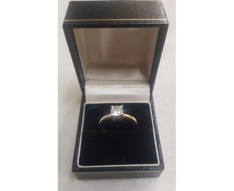 18ct Gold Solitaire Diamond Ring 4.2g 