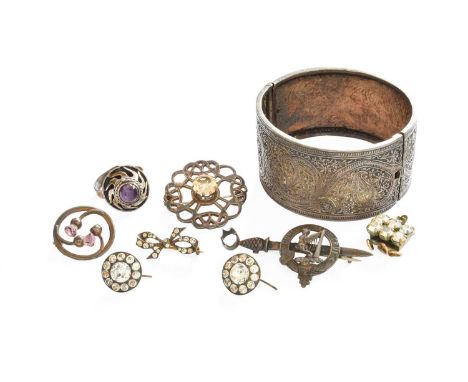 A Small Quantity of Jewellery, including a quantity of dress studs and cufflinks; a silver bracelet, converted from a watch c