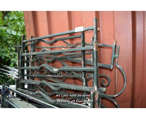 LARGE RUN COMPRISING SIX MIXED SIZED SECTIONS OF DECORATIVE WROUGHT IRON RAILING
