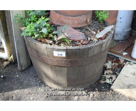 HALF OAK BARREL PLANTER