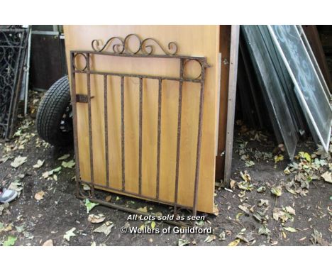 DECORATIVE WROUGHT IRON GATE, 810 X 1040