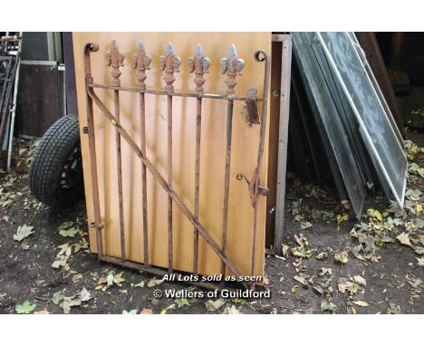 DECORATIVE WROUGHT IRON GATE, 810 X 1080