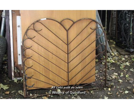 DECORATIVE WROUGHT IRON GATE, 1080 X 910