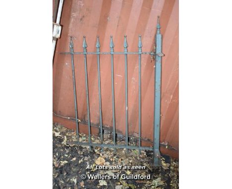 DECORATIVE WROUGHT IRON RAILING WITH ATTACHED POST, 780 X 1020