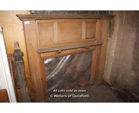 SIMPLE OAK FIRE SURROUND WITH CENTRAL SHELF AND CARVED BEADING ON THE MANTEL, 1800 X 270 X 1620