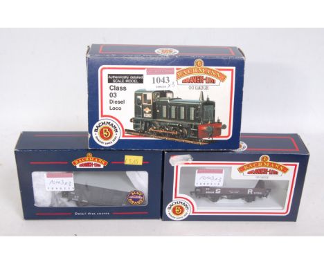 A Bachmann 31-351 BR green with wasp stripes class 03 diesel shunter no. D2012 (NM-BNM) and 33-454, 37-751 wagons (G-BG)