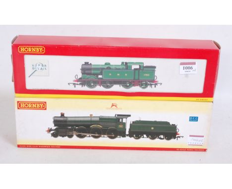 Hornby R2214A class N2 tank engine GNR green (G-BG) together with R2402 GWR green 'Hardwick Grange' engine and tender (G-BG) 