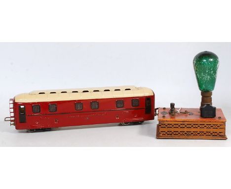 Jep very early controller with wooden top and lamp (G), with a red/cream bogie 'Postes et Telegraphes' coach - touching-in to