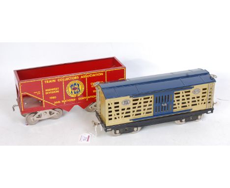 Two items:- McCoy TCA Midwest Division, Chicago, Illinois 26th National Convention 1980 maroon hopper car (G) with MTH cattle