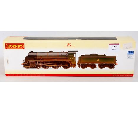 A Hornby R2581 BR lined green factory weathered class N15 engine and tender No. 30764 'Sir Gawain', DCC ready (NM-BNM)