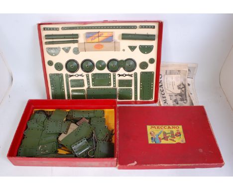 Meccano Mechanical Army outfit, restrung to repro box, good used condition with a good quantity of spare parts